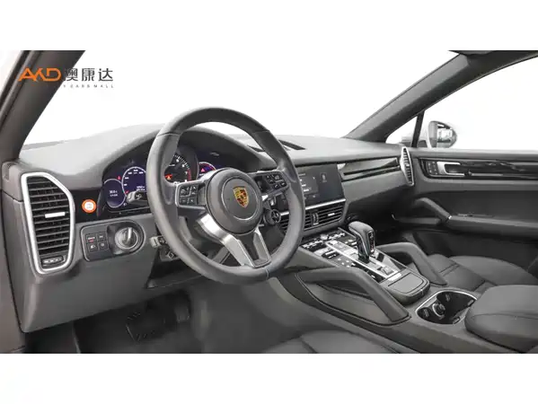 Porsche Cayenne 2022