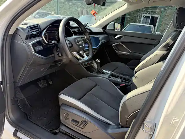 Audi Q3 2022