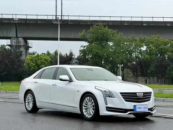 Cadillac CT6 2017