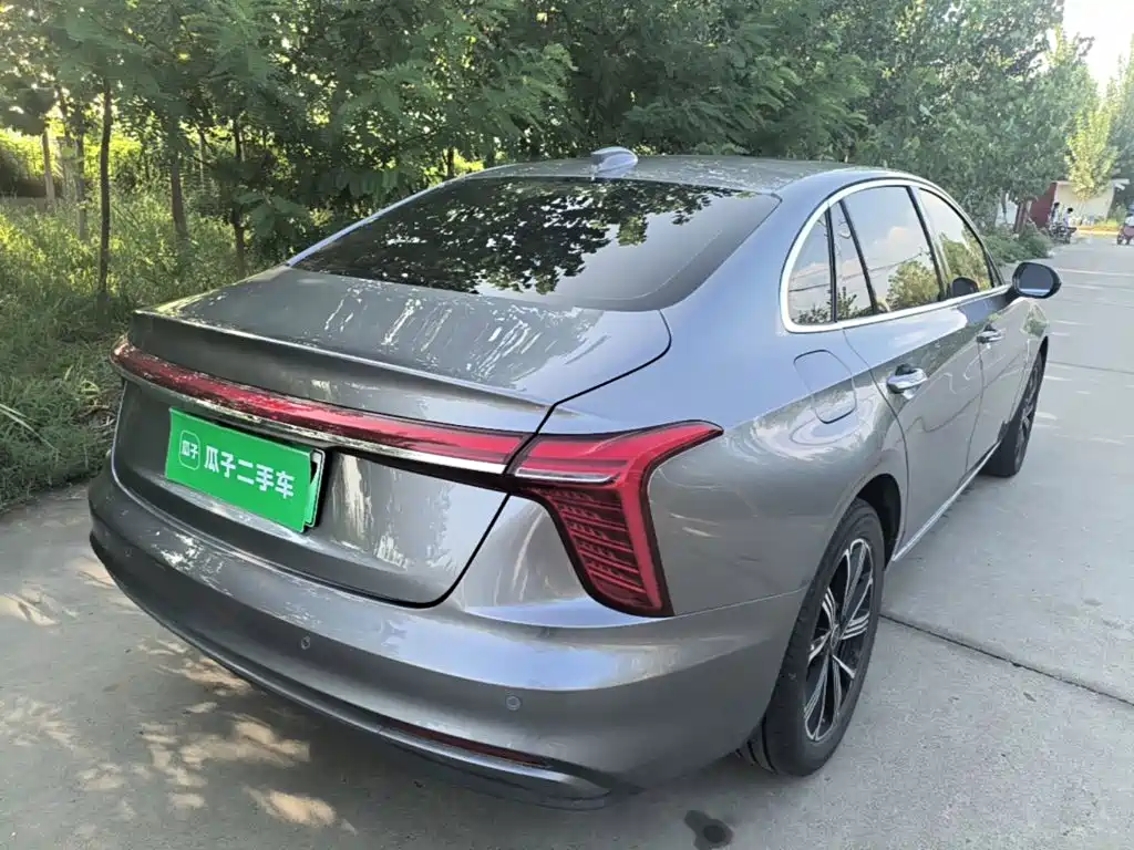 Hongqi H5 PHEV 2025 — фото 7