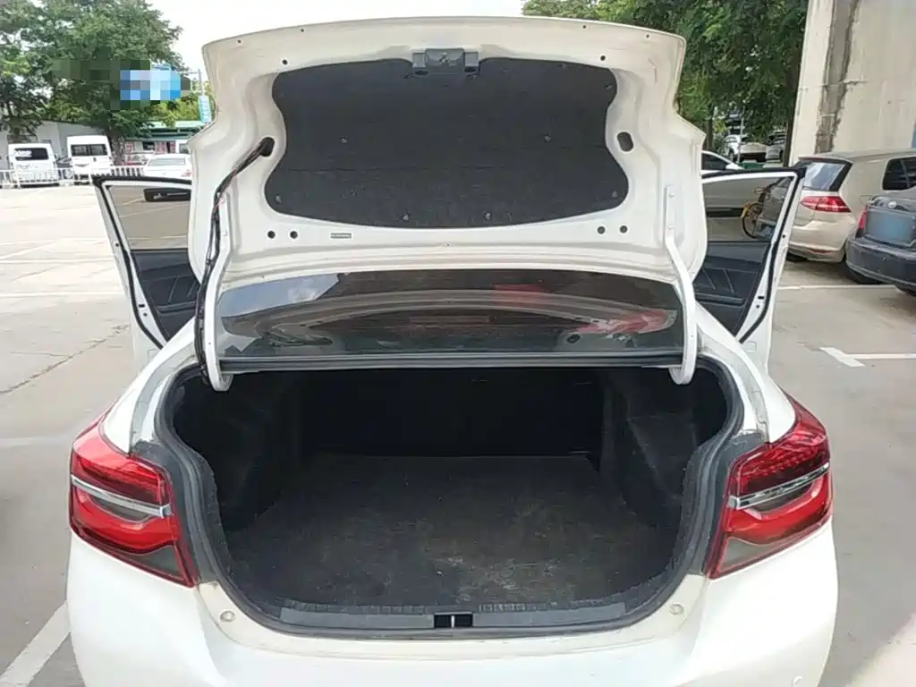 Toyota Vios 2022 — фото 19