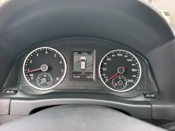 Volkswagen Tiguan 2014