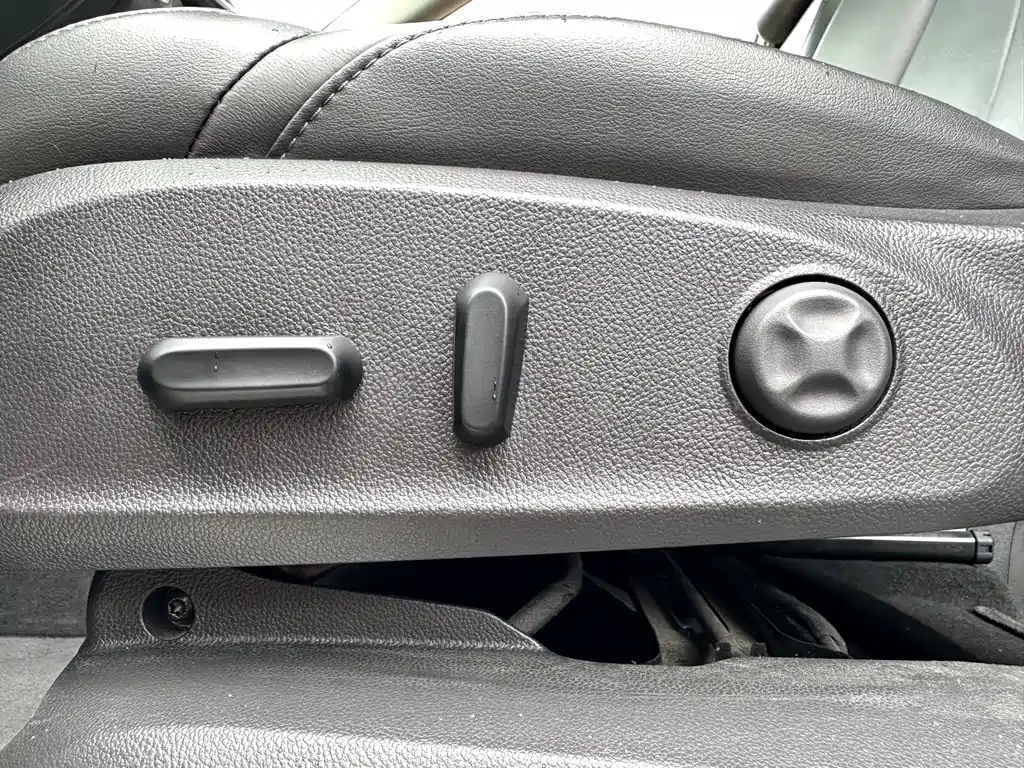 Buick Envision Plus 2020 — фото 18