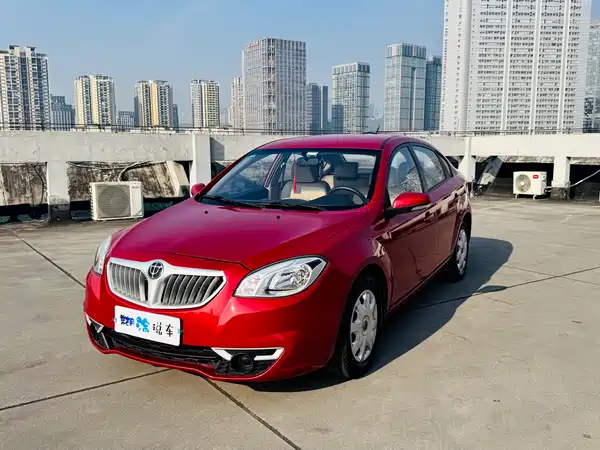 Brilliance H330 2013