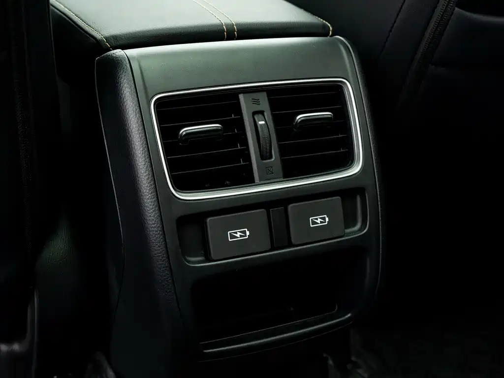 Honda Accord 2023 — фото 14