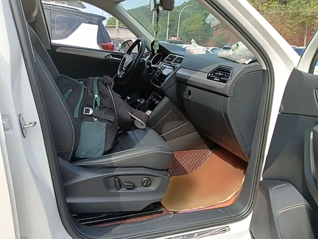 Volkswagen Tiguan L 2019 — фото 25