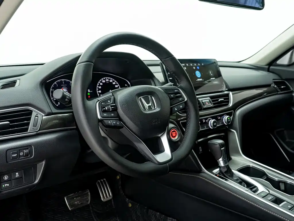 Honda Accord 2023 — фото 5