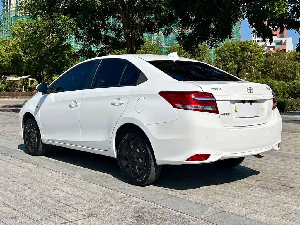 Toyota Vios 2018 — фото 13