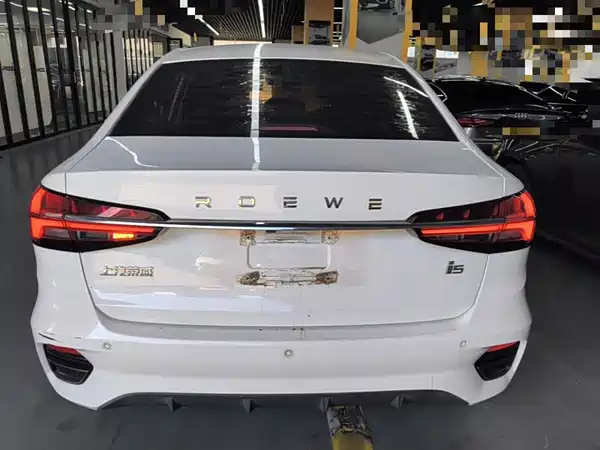 Roewe i5 2022