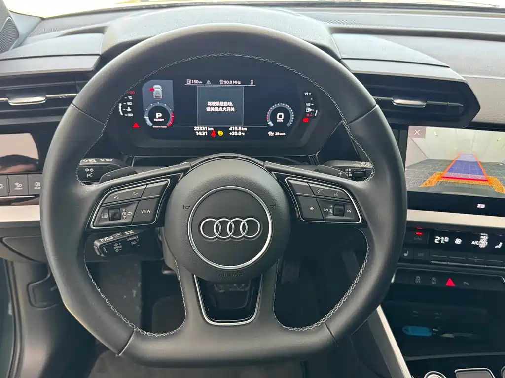 Audi A3 2023 — фото 24
