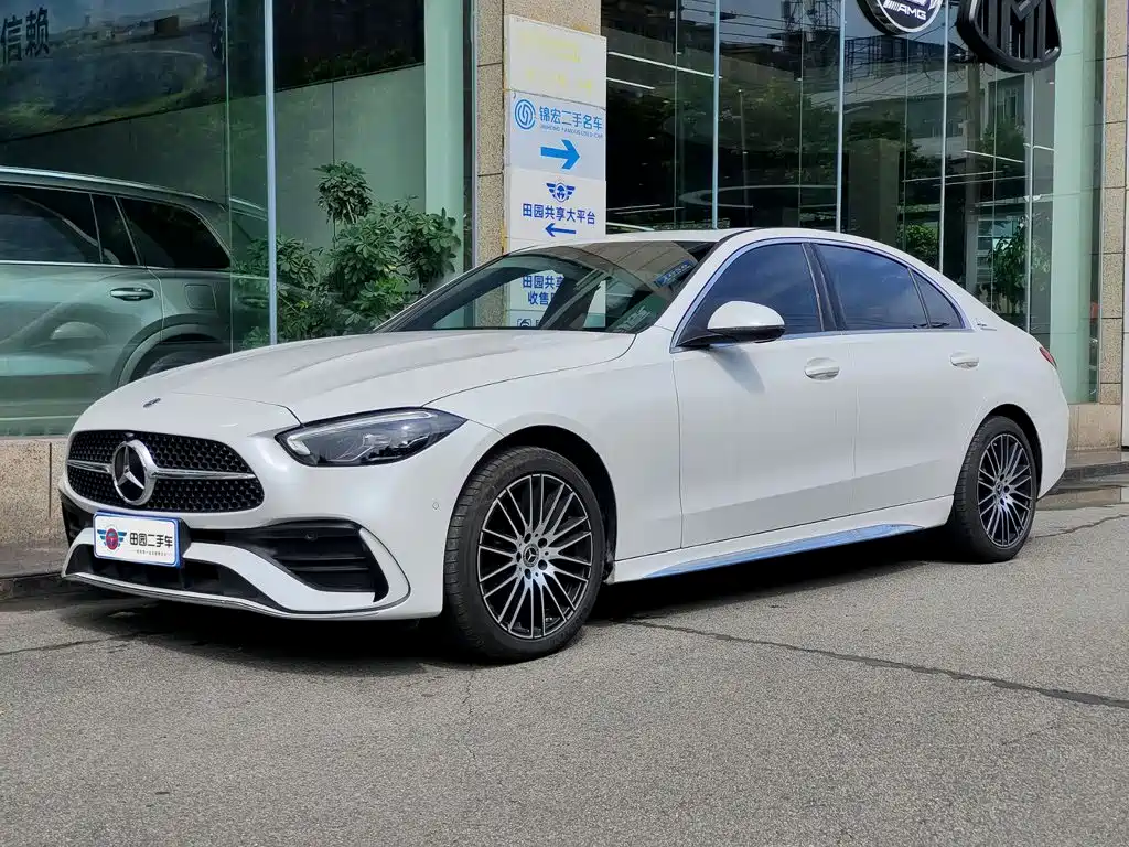 Mercedes-Benz C-Class 2023 — фото 1