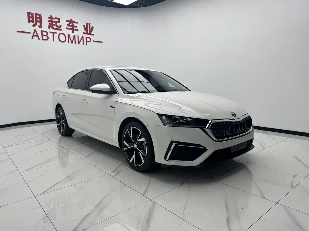 Skoda Octavia 2023