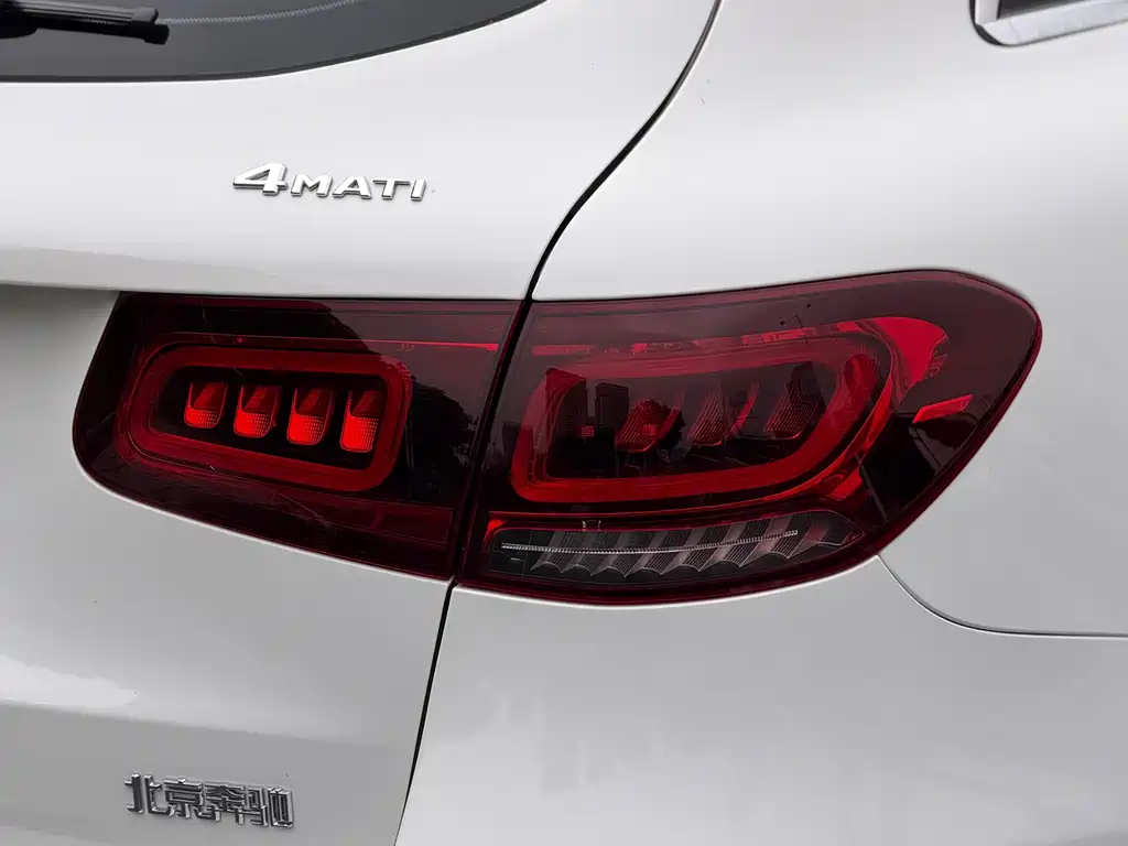 Mercedes-Benz GLC 2021 — фото 20