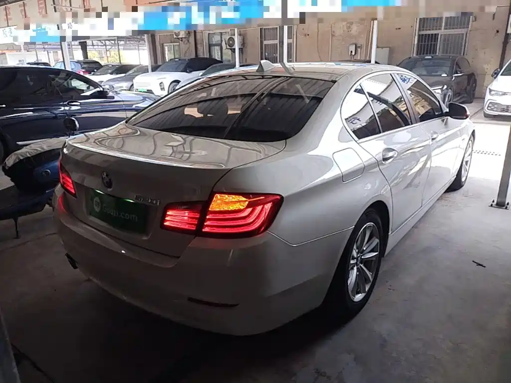 BMW 5 Series 2016