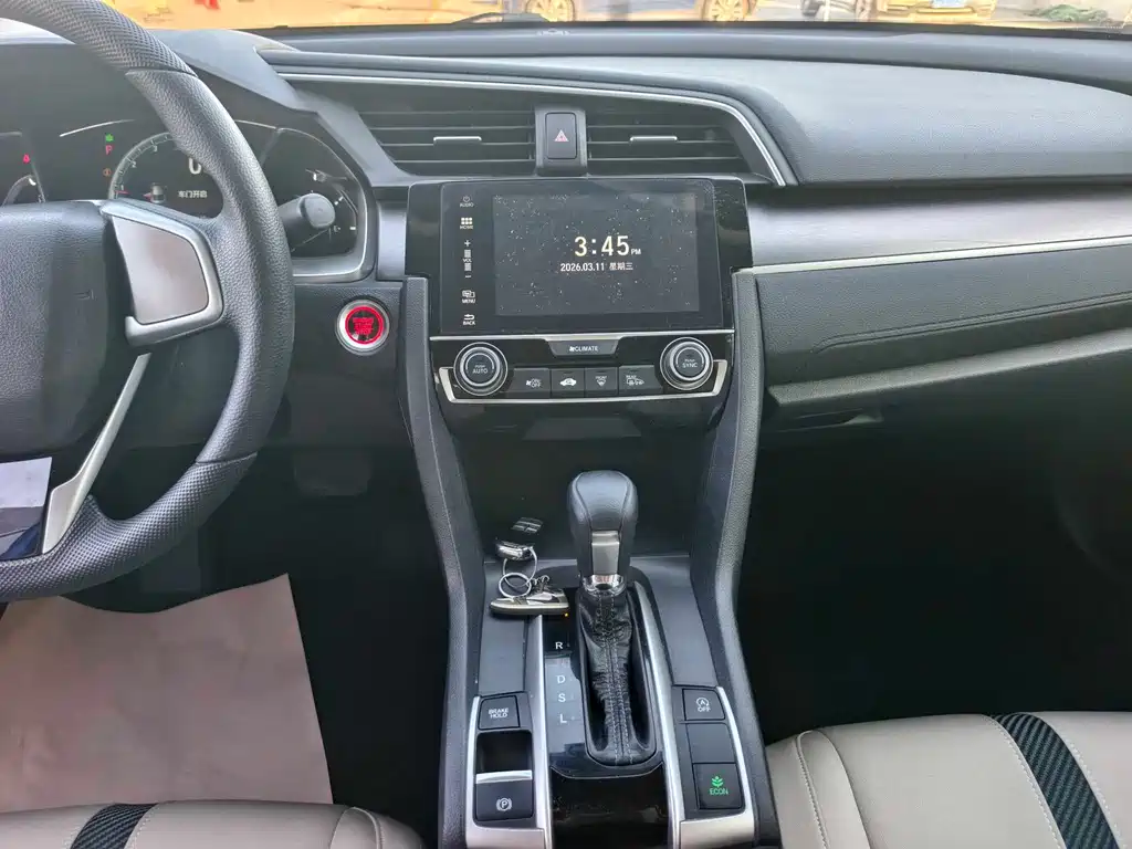 Honda Civic 2017 — фото 13