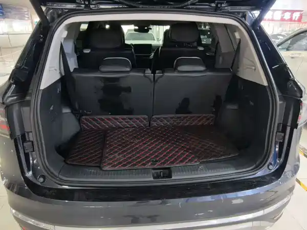 Volkswagen ID 6 CROZZ 2022