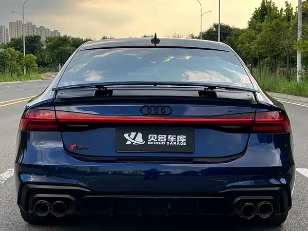 Audi A7 2021