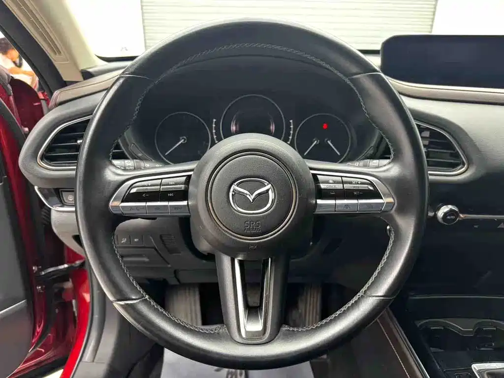 Mazda CX-30 2021 — фото 14