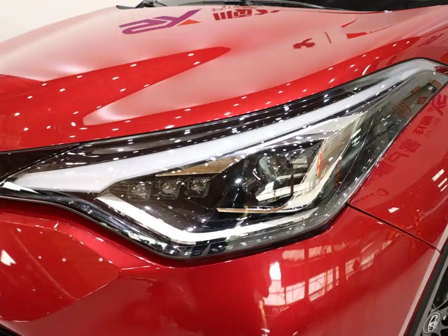 Toyota C-HR 2021 — фото 7