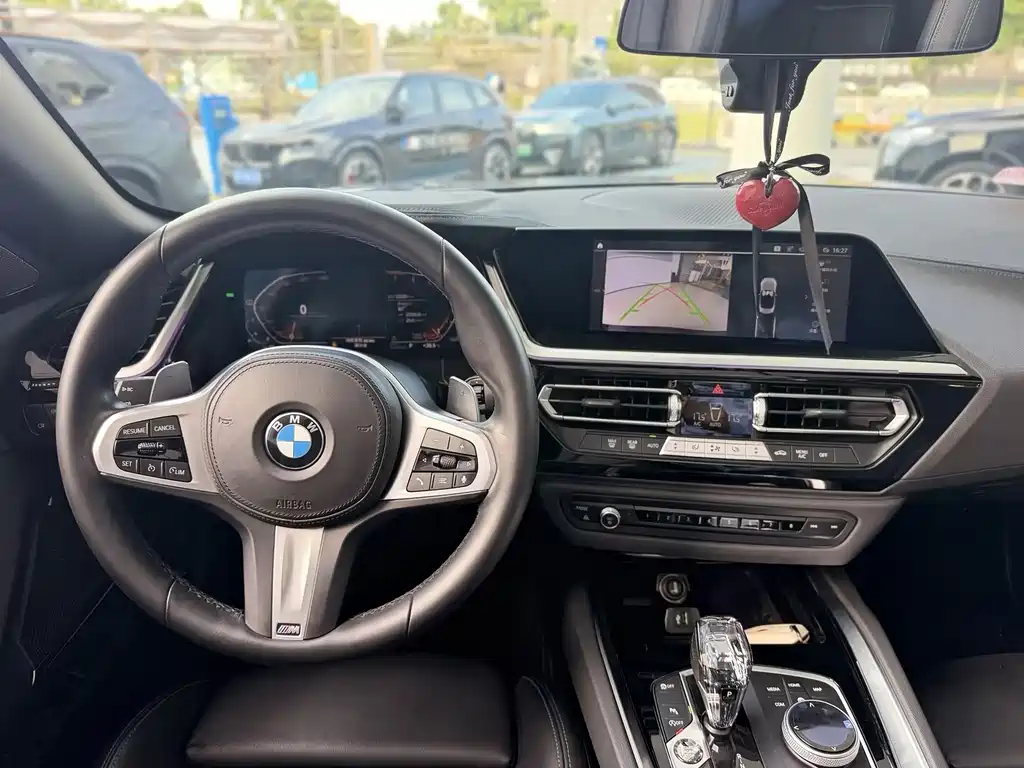 BMW Z4 2024 — фото 10