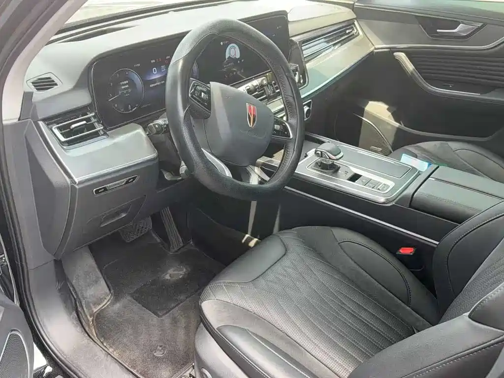 Hongqi HS5 2023