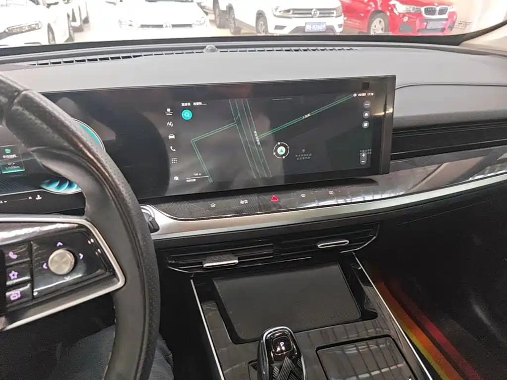 Roewe RX5 MAX 2022 — фото 13