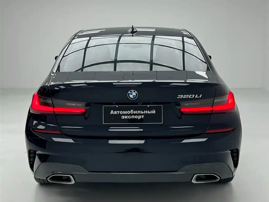 BMW 3 Series 2022 — фото 19