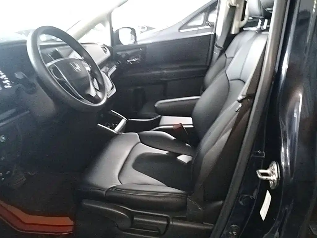 Honda Odyssey 2020 — фото 11