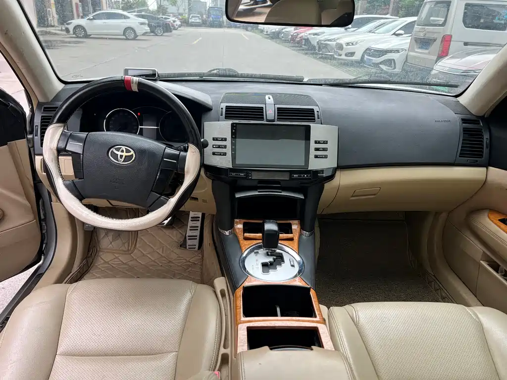 Toyota Reiz 2007