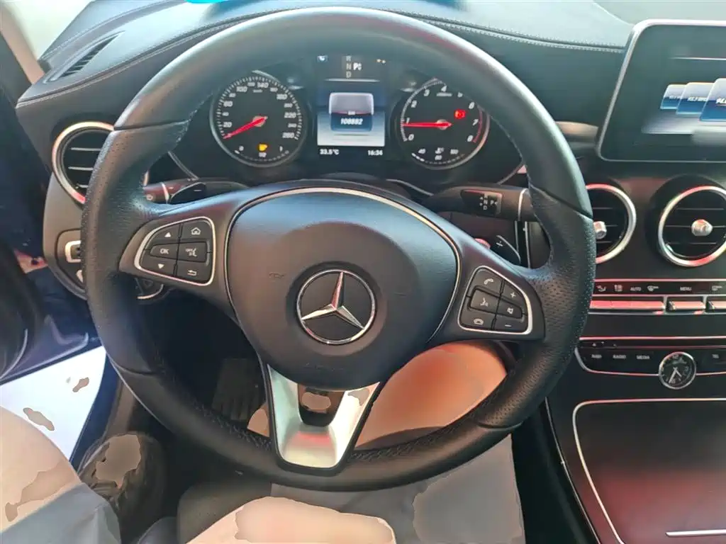 Mercedes-Benz C-Class 2018 — фото 11
