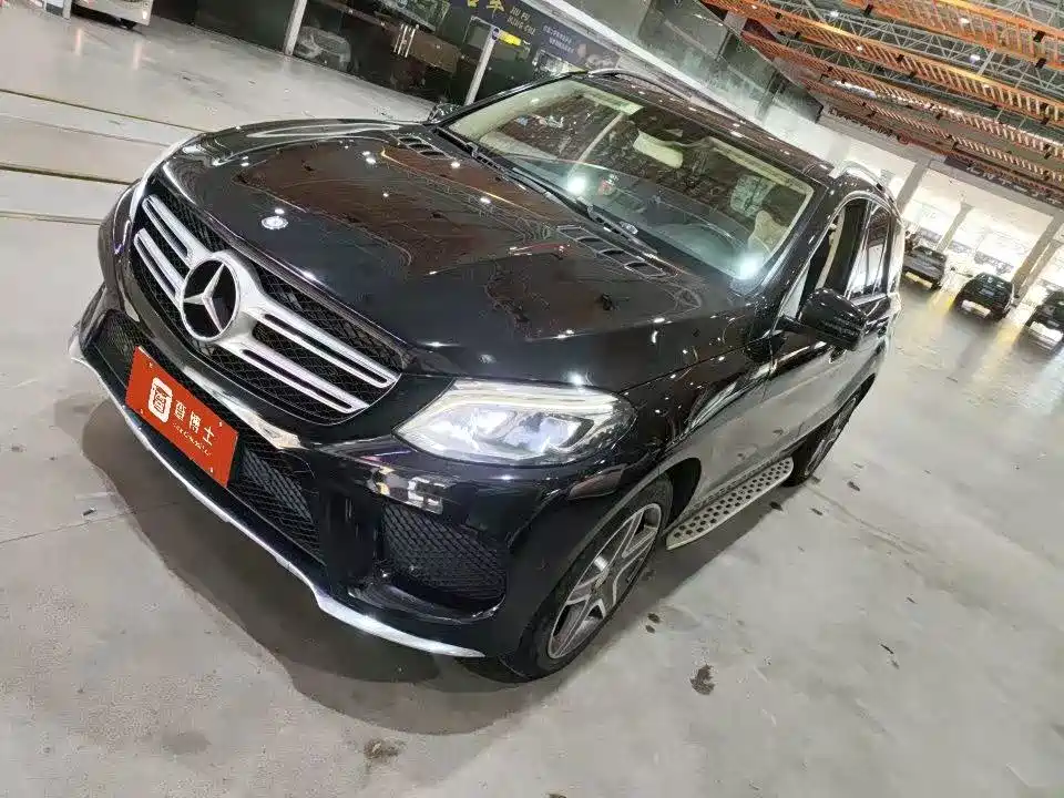 Mercedes-Benz GLE 2016