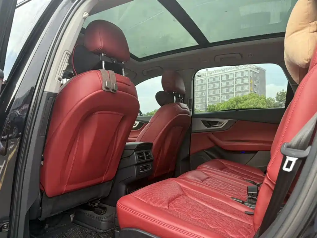 Audi Q7 2016
