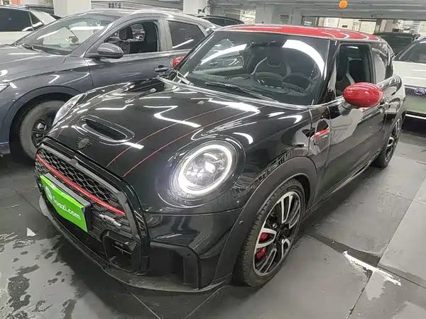 MINI JCW 2022