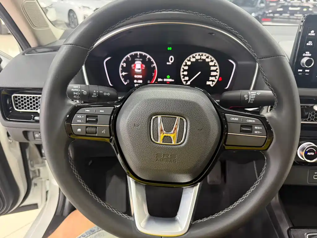 Honda Civic 2023 — фото 10