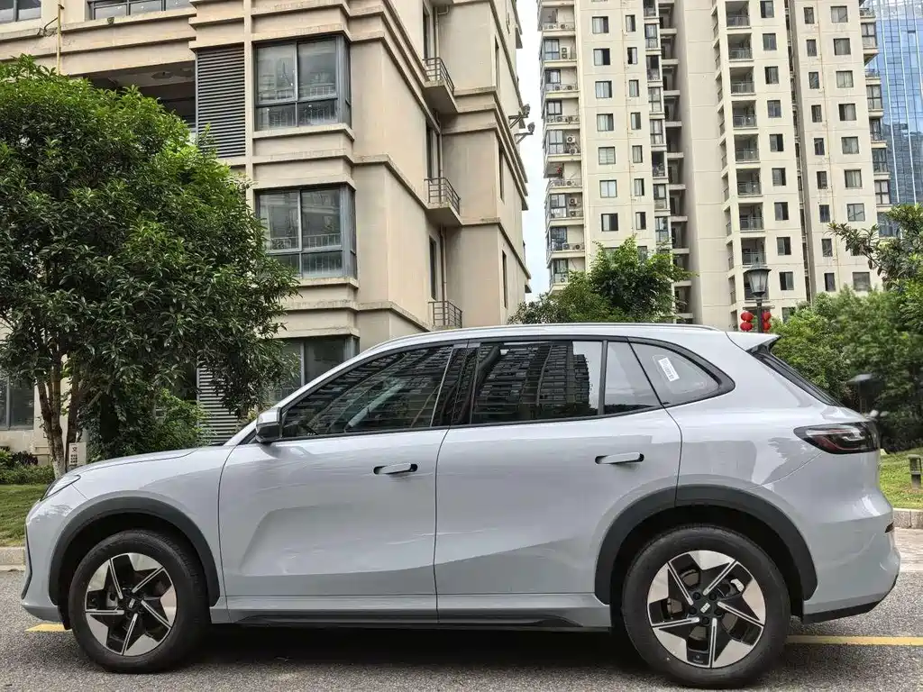 Geely Galaxy E5 2025 — фото 14