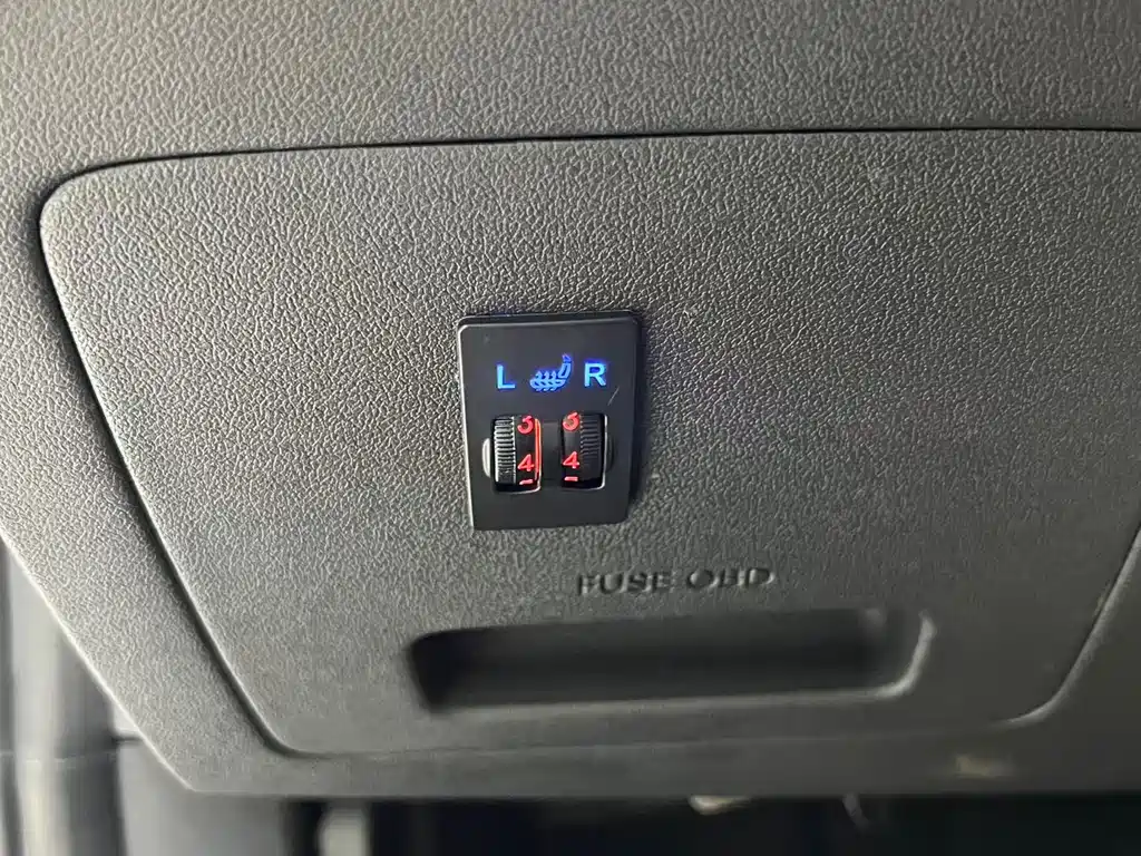 Hyundai Elantra 2023 — фото 16
