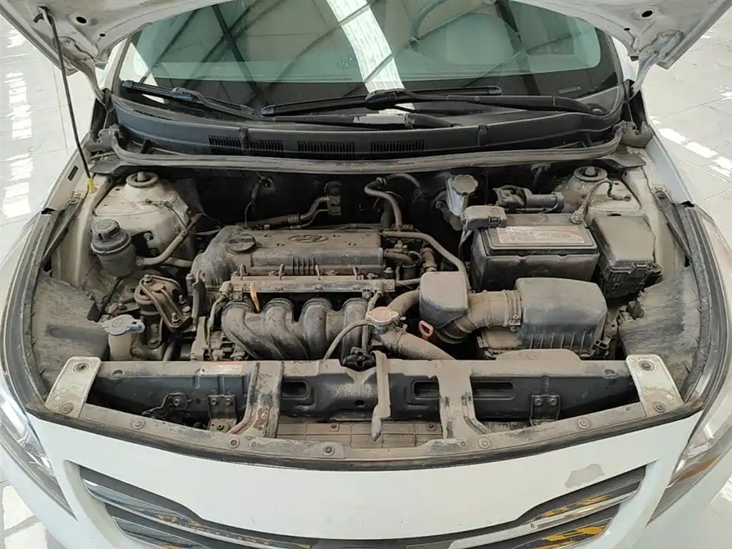Hyundai Verna 2014 — фото 20