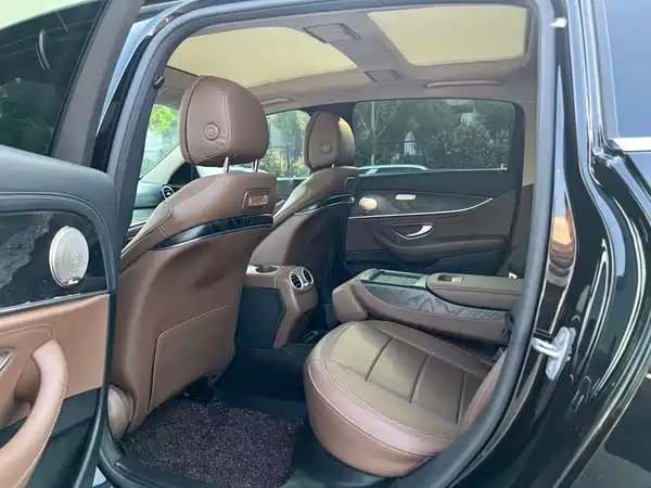 Mercedes-Benz E-Class 2018