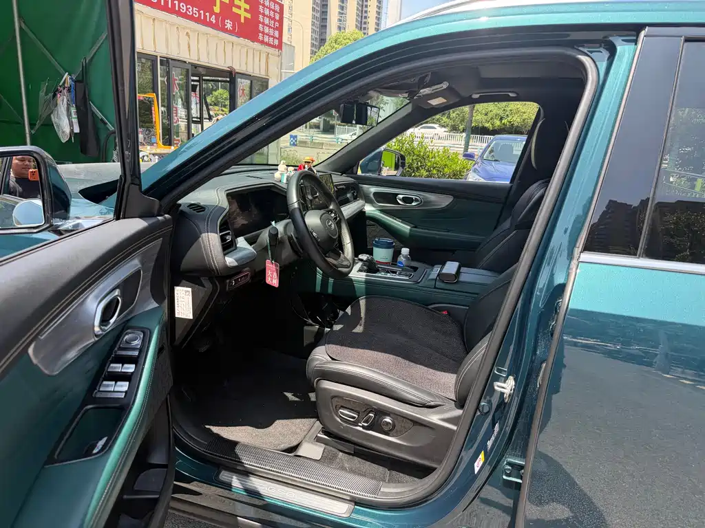 GAC Motor Trumpchi GS8 2023 — фото 4