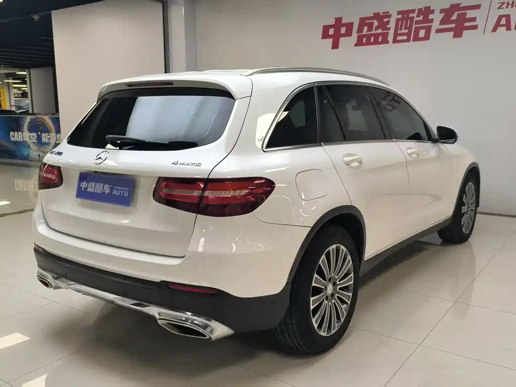 Mercedes-Benz GLC 2016 — фото 14