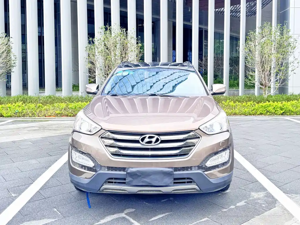 Hyundai Santa Fe 2014 — фото 2