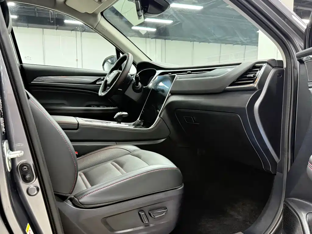 GAC Trumpchi GS4 PLUS 2022 — фото 18