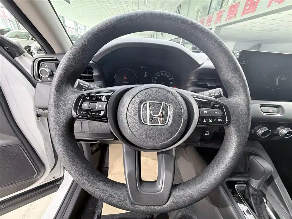 Honda Vezel 2023 — фото 10