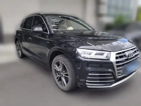 Audi Q5L 2020
