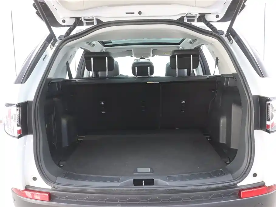 Land Rover Discovery Sport 2019 — фото 29