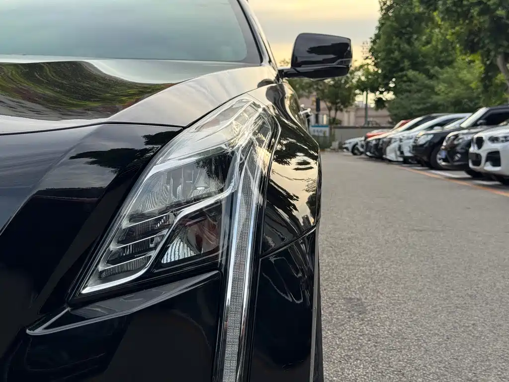 Cadillac CT6 2017 — фото 14