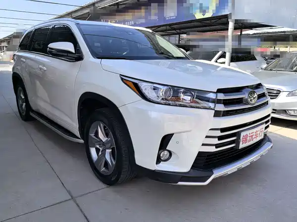 Toyota Highlander 2020