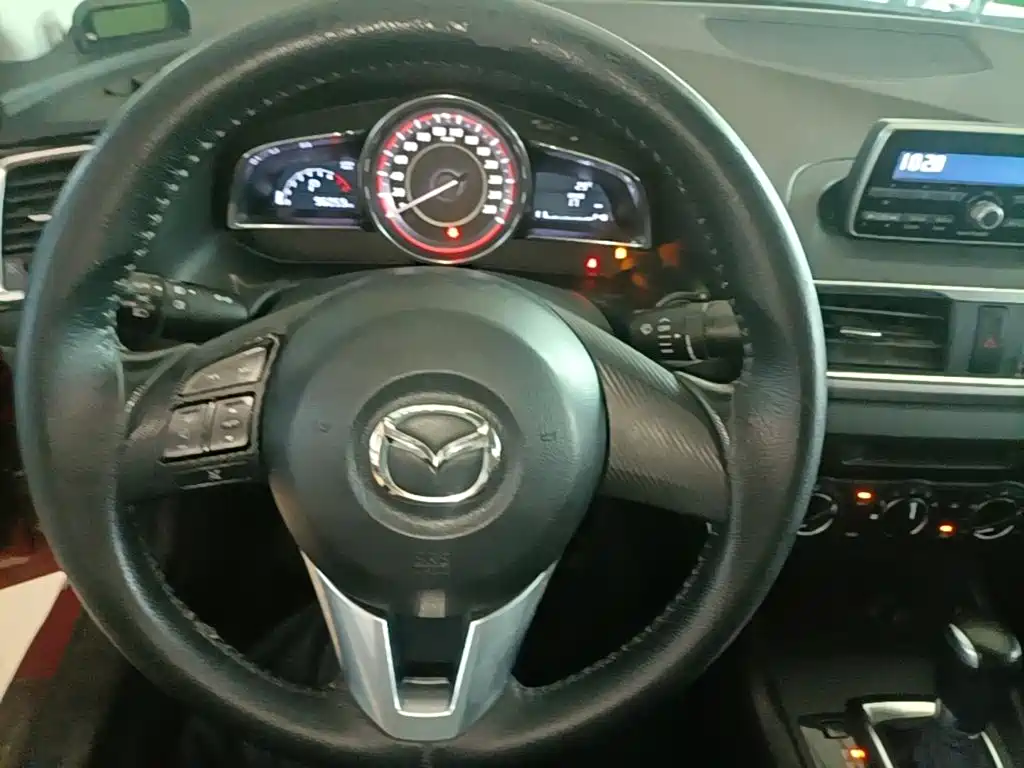 Mazda 3 Angkesela 2016 — фото 11