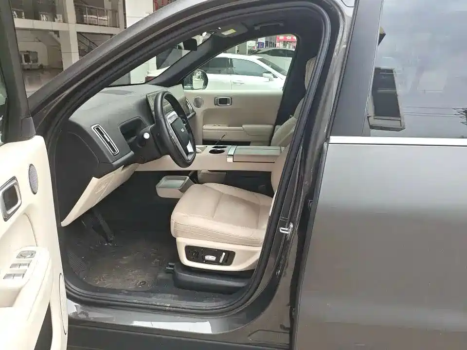Li Auto Li L9 2023