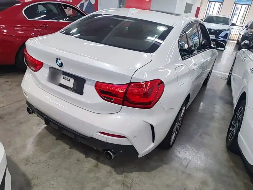 BMW 1 Series 2019